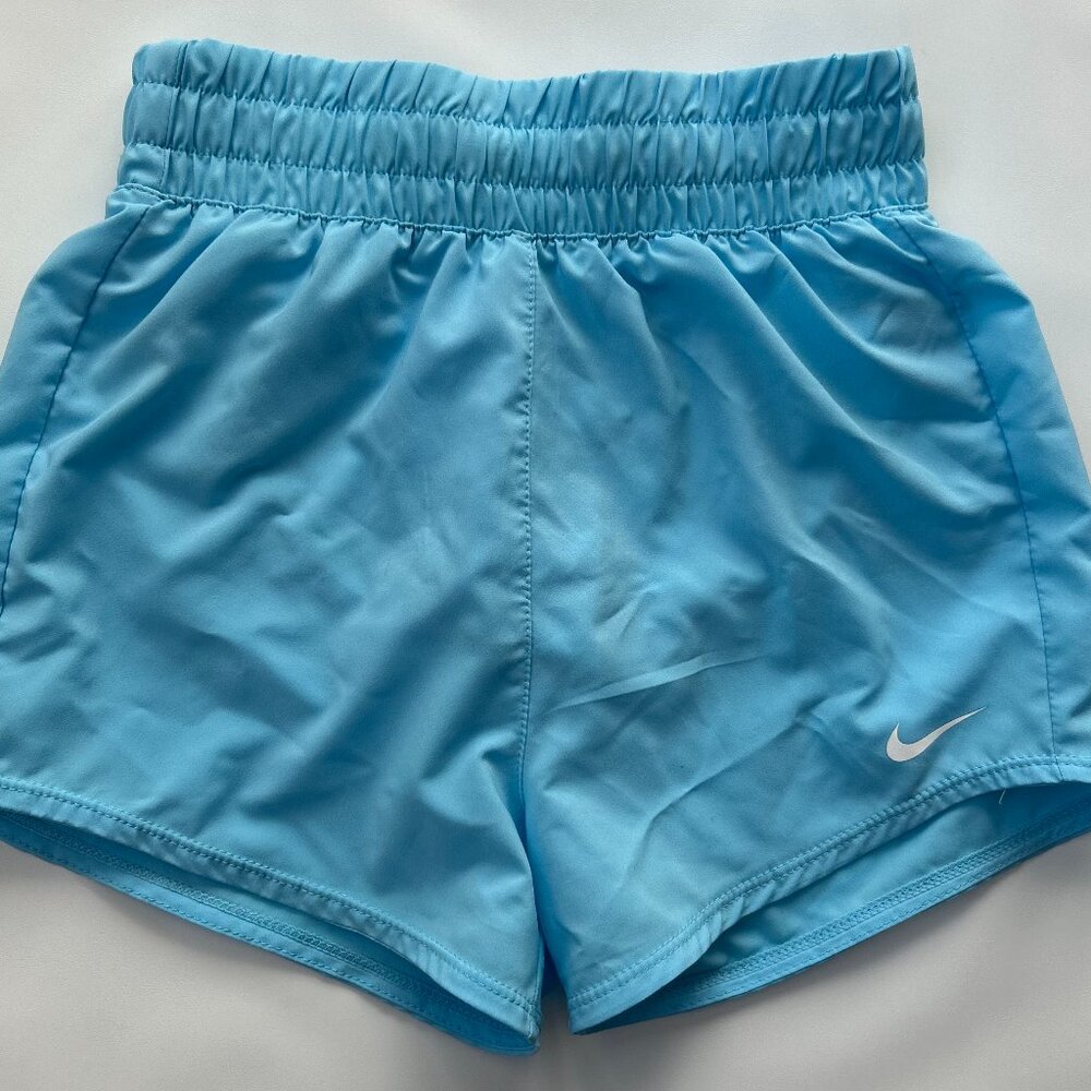 Nike Dri-FIT Athletic Shorts Girls Soccer Youth XS Light Blue EUC